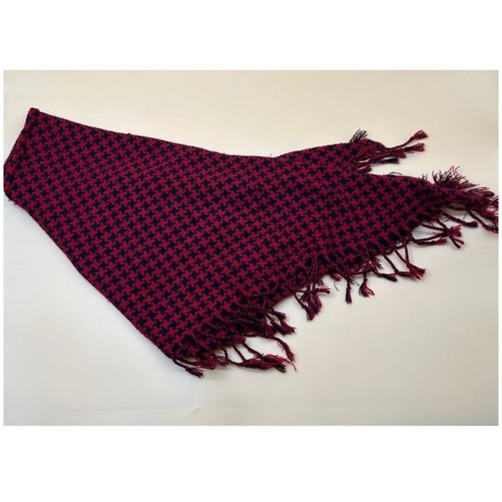 Unbranded Women Red Black Houndstooth Scarf Fringe Accent Winter Checker Thrash - Picture 2 of 5
